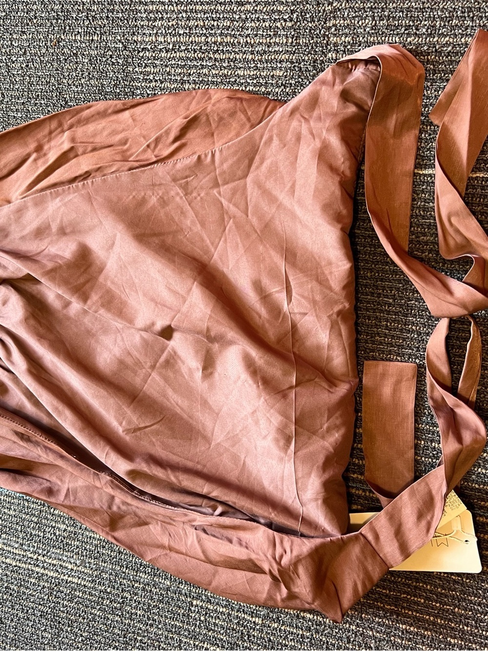 Muse Dusty Rose Satin One-Shoulder Halter Top - Picture 2 of 3